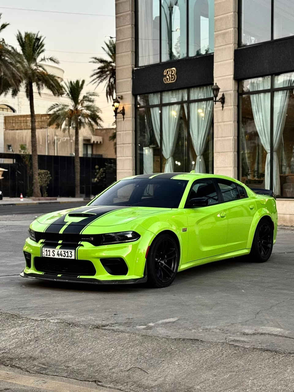 للبيع جارجر سكات باك 2023 وايد بدي اصل Last Call النداء الاخير
فول مواصفات 1/1 عدا الفتحة  رادار امامي السيارة جديدة جداً ومابيها كل نقص
حادثها جاملغات خلفية وقبق جنطة جداً بسيط 
مكان السيارة الدورة حي الصحة 
سعرها 285 وبيها مجال بسيط
هاتف ***********
