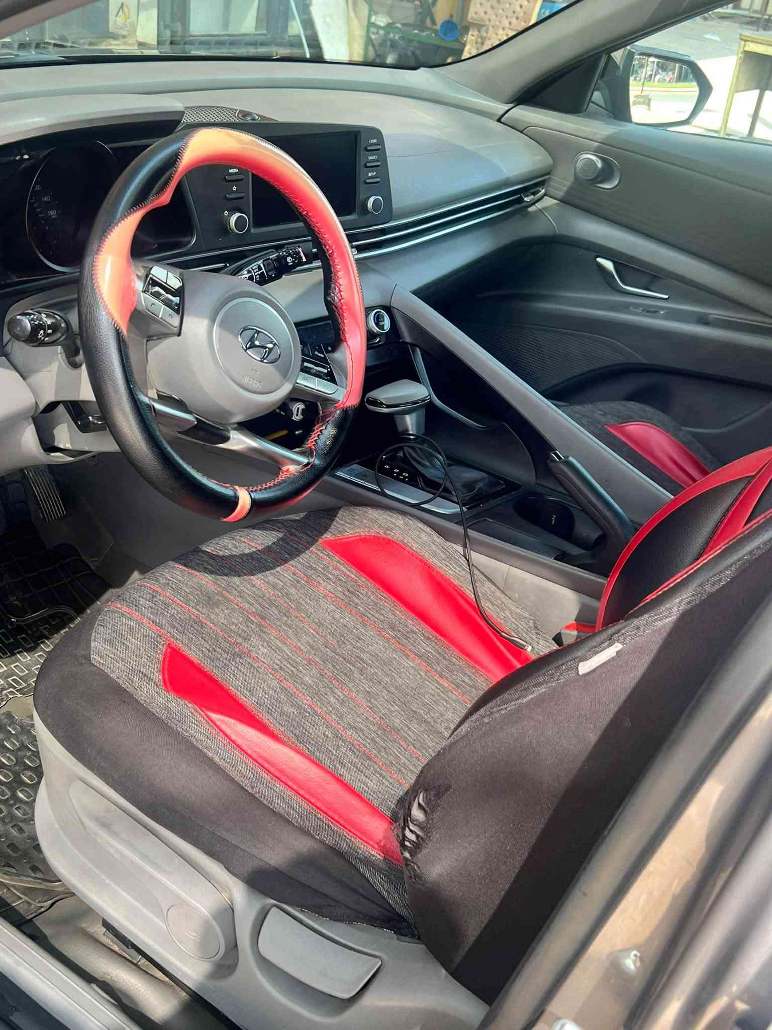 � للبيع النترا 2023 وارد أمريكي – فرصة مميزة 🔥
🚘 Hyundai Elantra 2023
⚙️ محرك 2.0
📍 ممشى 95 ألف ميل
🛠️ قطعتين تبديل فقط
✨ بصمة تشغيل + بصمة أبواب
📡 رادار أمامي وجانبي
📸 كامرة دوارة
🚗 مثبت سرعة
✅ السيارة نظيفة والفحص مفتوح

💰 السعر: 13,000$
💵 بيها مجال للجاد فقط

📋 باسم شركة نور البصرة
✍️ أتعهد بالتحويل أو الوكالة

📍 بغداد – الغزالية
📞 ***********
