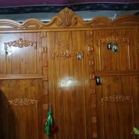 غرفه مستخدمه • بيع مستعجل • ناصريه