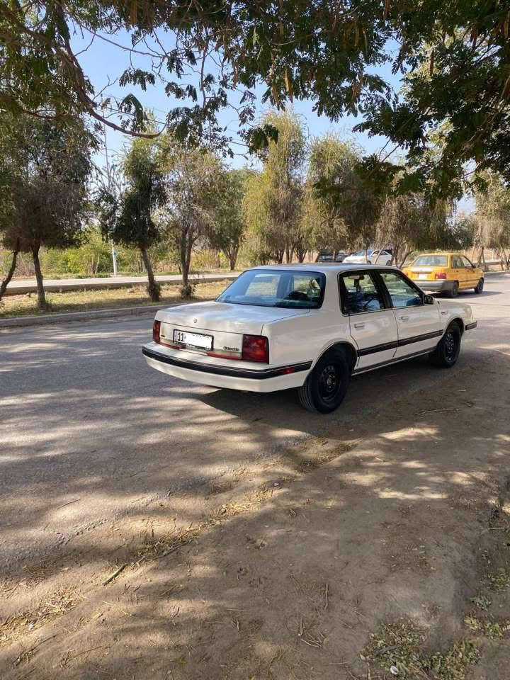 اولدز موديل 90 
رقم بغداد مميز بئسمي شخصيٱ
مكفوله من ضربه وصبغ وتبديل ماعدا بارد ورا باب السايق  شبر الباقي كفاله عامه حداديه وتبريد وتخم تاير كله شركه 
السعر 80 $ وبيها مجال مكان بابل الاثار 
***********
