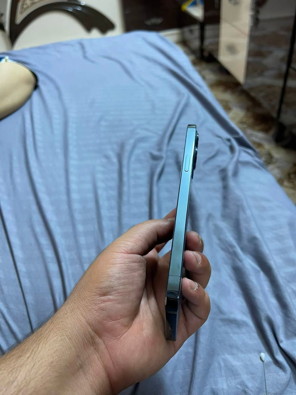 ايفون ١٢ برو ماكس ذاكره ٢٥٦ بطاريه ٨٥ جهاز كله شغال مابي اي خلل ماستر عربي AAA بدون ملحقات فقط ظهر مكسور كما موضح بصور 

مكاني بغداد سيديه 
سعره ٣٥٠ الف 

***********
