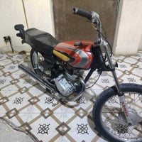 سكنر • ٢٠١٨ • وراق