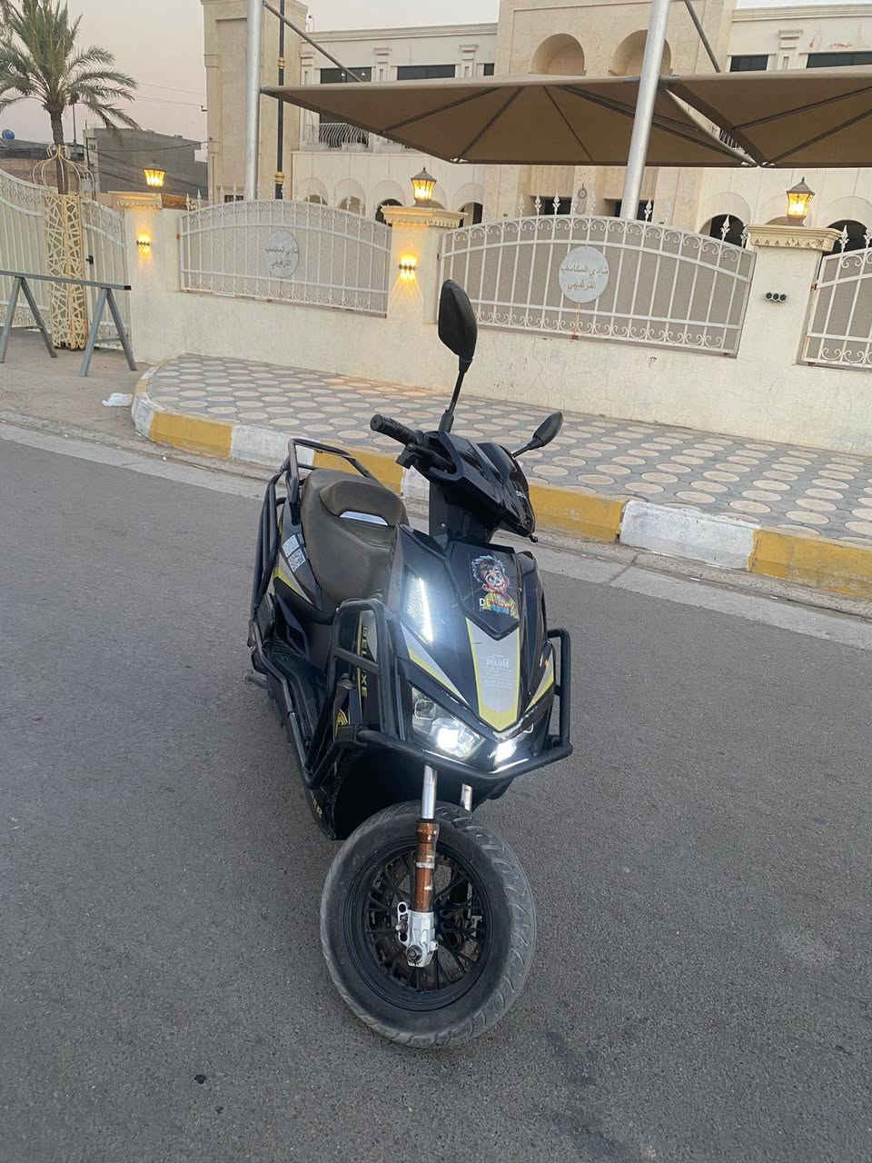 1سلام عليكم دراجه ديلوكس لل بيع 2دراجه بيه شخوط قليله خفيفات بيه دراع 360 درجه كهربايات كله شغاله دراجه حلوه ونضيفه بطارياته نضيفه كلشي فول سعر 650 وبيه مجال حك جيه 🫆👋 العنوان بغداد حي جهاد رقم الهاتف🫷🏻***********🫸🏻
