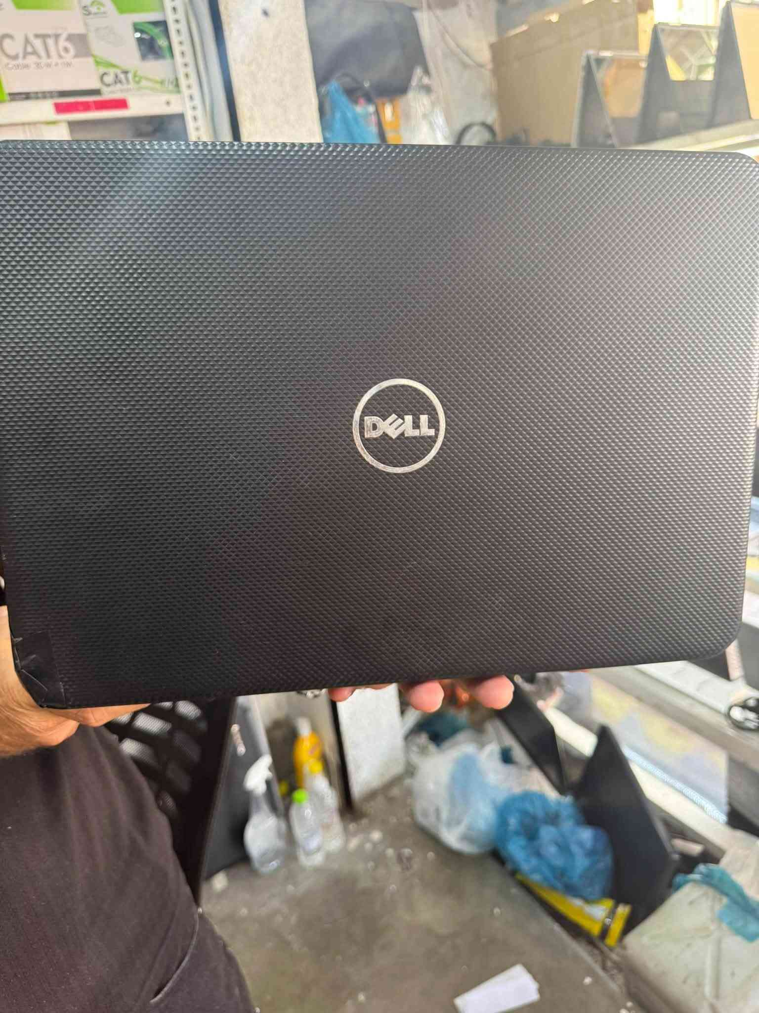 💻 لابتۆپی Dell Inspiron 3521 (خاوەن کارتی شاشەی دەرەکی AMD) 💻
ئەگەر بەدوای لابتۆپێکدا دەگەڕێیت کە سەرەڕای کاری ئۆفیس و خوێندن، بۆ بەرنامەی گرافیکی و یاری سووکیش دەستببات، ئەم مۆدێلەی Dell هەڵبژاردنێکی زۆر باشە:

✨ تایبەتمەندییە تەواوەکان:

1- ناوی لابتۆپ: Dell Inspiron 3521

2- پڕۆسێسەر (CPU): Intel Core i5-3317U @ 1.70GHz (نەوەی سێیەم - Gen 3)

3- ڕام (RAM): 8GB DDR3

4- هارد (Storage): 256GB SSD (FORCE LE 200) – خێراییەکی زۆر بەرز

5- کارتی شاشە (Graphics):
• دەرەکی: AMD Radeon HD 7670M (بۆ بەرنامەی گرافیکی و یاری)
• ناوەکی: Intel HD Graphics 4000

6- شاشە: ١٥.٦ ئینج (قیاسی گەورە)

7- کیبۆرد: کیبۆردی کامل دارای بەشی ژمارەکان (Numpad) بە پیتە کوردی و ئینگلیزییەکانەوە

8- سیستم: Windows 10 Pro (64-bit) ئامادەکراو

9- کەلوپەل و تایبەتمەندی تر: کامێرای وێبکام، وایەر شەحن، DVD Drive، دەرچەی HDMI و USB

💰 نرخ: تەنها ١٥٠ هەزار (کەمێک مەعامەلەی تێدایە)

📦 گەیاندن بۆ هەموو شارەکان بەردەستە!

📥 بۆ داواکردن و کڕین، نامە بنێرن بۆ وەتسئەپ یان سەردانی دووکان بکەن.

📞 ژمارەی تەلەفۆن و وەتسئەپ: ***********

📍 ناونیشان: هەڵەبجەی شەهید - پشت قوتابخانەی بورهان

نص مكتوب في الصور:
- Task Manager
- File Options View
- Processes Performance App history Startup Users Details Services
- CPU
- 2% 0.80 GHz
- Memory
- 1.7/7.9 GB (22%)
- Disk 0 (C: E:)
- SSD
- 1%
- Intel(R) Core(TM) i5-3317U CPU @ 1.70GHz
- % Utilization
- 100%
- 60 seconds
- Utilization
- 2%
- Speed
- 0.80 GHz
- Base speed:
- Sockets:
- Cores:
- 1.70 GHz
- 1
- 2
- Processes Threads Handles
- 140 1395 47763
- Up time
- 1:06:23:59
- Logical processors: 4
- Virtualization:
- L1 cache:
- L2 cache:
- L3 cache:
- Enabled
- 128 KB
- 512 KB
- 3.0 MB
- Fewer details
- Open Resource Monitor
- Type here to search
- DELL
- 04:12
- ENG
- 08/02/2025
- Task Manager File Options View Processes Performance App history Startup Users Details Services CPU 2% 0.81 GHz 8.0 GB DDR3 7.9 GB Memory 1.7/7.9 GB (22%) Memory Memory usage 60 seconds Memory composition In use (Compressed) 1.7 GB (15.1 MB) Available 6.2 GB Speed 1333 MHz Slots used: 2 of 2 Form factor: SODIMM Hardware reserved: 125 MB Committed 1.6/9.8 GB Cached 1.1 GB Paged pool 114 MB Non-paged pool 87.8 MB Fewer details Open Resource Monitor O Type here to search ENG
- Task Manager File Options View Processes Performance App history Startup Users Details Services 1 GHz Memory 1.7/7.9 GB (22%) Disk 0 (C: E:) SSD 0% Disk 0 (C: E:) FORCE LE 200-256 100% 60 seconds Active time 100 KB/s 0% 60 seconds Disk transfer rate Active time Average response time Capacity: 239 GB 0% 0.1 ms Formatted: 239 GB System disk: Yes Read speed Write speed Page file: Yes 0 KB/s 4.1 KB/s Type: SSD Fewer details Open Resource Monitor Type here to search 08:12 ENG DELL
- System Control Panel System and Security System Control Panel Home Device ... View basic information about your computer Windows edition Windows 10 Pro 	 2020 Microsoft Corporation. All rights reserved. System Manufacturer: Dell Technologies Model: Inspiron 3521 Processor: Intel(R) Core(TM) i5-3317U CPU @ 1.70GHz 1.70 GHz Installed memory (RAM): 8.00 GB (7.88 GB usable) System type: 64-bit Operating System, x64-based processor Pen and Touch: No Pen or Touch Input is available for this Display Dell Technologies support Phone number: 1-800-624-9896 Support hours: In the United States, 24 hours a day, 7 days a week Website: Online support Computer name, domain, and workgroup settings Computer name: DESKTOP-M419E0G Full computer name: DESKTOP-M419E0G Computer description: Workgroup: WORKGROUP Windows activation Windows is activated Read the Microsoft Software License Terms Product ID: 00330-80000-00000-AA975 See also Security and Maintenance Change product key Type here to search DELL
- Device Manager
- Control Panel
- File Action View Help
- Remote settings
- System protection
- Advanced system settings
- DESKTOP-M419E0G
- Audio inputs and outputs
- Batteries
- Bluetooth
- Cameras
- Computer
- Disk drives
- Display adapters
- AMD Radeon HD 7670M
- Intel(R) HD Graphics 4000
- DVD/CD-ROM drives
- IDE ATA/ATAPI controllers
- Keyboards
- Mice and other pointing devices
- Monitors
- Network adapters
- Print queues
- Processors
- Software devices
- Sound, video and game controllers
- Storage controllers
- System devices
- Universal Serial Bus controllers
- Windows activation
- Windows is activated Read the Microsoft Software License Terms
- Product ID: 00330-80000-00000-AA975
- See also
- Security and Maintenance