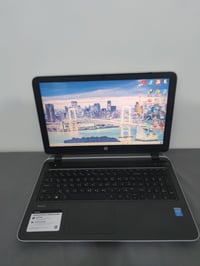 لابتوب hp pavilion معالج intel كوراي7 رام 6 كيكا  هارد 240 نوع SSD الس...