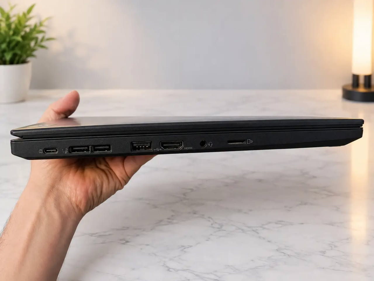 ThinkPad P15s • i7 الجيل ١١ • كرت T500 ٤ جيجا