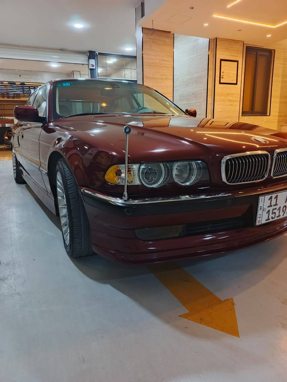 السلام عليكم للبيع فقط BMW
خفاش وارد خليجي باسمي رقم بغداد مشروع وطني سنوية وهزة جديدة فول مواصفات حجم 730   V8  اصل موديل 95  محدثه 2000 بالكامل داخل وخارج بلادية  السيارة  وعالفحص دبل اير باك بدون اي حادث مصبوغة عام درجة اولى نوع الصبغ ديبير هولندي بسبب الجراد على ايدي وصورها قبل الصبغ  موجودة وعالفحص السيارة مكفولة بلادية مفولة مواصفات حتى زراك اللايت والتلفون شغالات مكينة كير صدر امامي خلفي تخم تاير تبريد كلشي جديد وعالفحص السيارة جديدة بمعنى الكلمة المواصفات
1_غرفة بيجي فول بلادية VIP داخل فول صاج
2_مري شفط زئبقية عاكسة للضوء فول كهرباء
3_كراسي جلد بلادي كهرباء كسار  16 حركة + تدفئة+خزن ميموري  4 وضعيات+ تجاوي كهرباء+ مطعم خلفي 
4_دبل تلفون اماي خلفي +بدالة +هوائي يعني التلفون شغال بس تخلي سيم كارت
5_بردات عدد 5 بلاد والخلفية كهرباء
6_فتحتة سقف سلايد جام
7_زراك لايت شغال
8_حقيبة اسعافات اولية بالمقعد الخلفي
9_تجوة كشن خلفيVIP تلفون + تحكمات
10_ حساس لايقاف صعود الجام
11_سي دي جنجر 6 اقراص بلادي
12_صندوك شفط
13_كت البينا كامل + ويل البينا حجم  18 تو سايز
14_شاشات عدد 3+ سماعات وتويترات بلاد
15_كروز سرعة ( مثبت السرعة) 
16_ستيرن + جعمقة كهرباء مو عادي يعني الستيرن خفيف
17_دركة ستيرن صاج  VIP+ فول تحكمات18_نظام الفرامل ABS ومانع انحدار
19_ قفل مركزي وجام فول كهرباء
20_تبريد قطعتين امامي خلفي + الامامي نظام منفصل
21_ چكمچة عدد  2
22_ حساس دعامية امامي خلفي
23_ دبل صالنصة  
24_ عدة صيانة داخل غطاء الصندوك بلادية
25_ كامرة خلفية فول HD
السعر 120$ وبي مجال قليل مكان السيارة بغداد
رقم الهاتف  ***********
