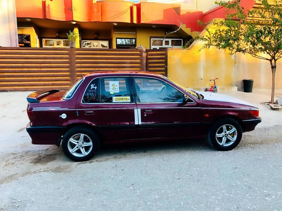 لانسەر ئارمی بلاستیکی سلێمانی بە شەرت
گێر و مەکینەی پرۆتۆن + بەخاخ گێر و مەکینەی مەزبوت گەرمی و کارەبای مەزبوتە
گێچی بەنزین و حەماوەی عیش دەکات دوو جامی بێشەوەی مەزبوت عیش دەکات + لایتی بەرز و نزمی و گلوبی ناو گێج و فلاشەری مەزبوتە + ویل کرۆمە + دەعم و لێدراوی نیه 
بۆیاخ و هەیکەلی جوانە + ناو ناو دەشبوڵی جوانە + سەیارەیە کی تون تۆڵە
مۆدێلی 1990 سعری 16 گەڵا 
ژمارەی تەلەفوون (***********)
ژمارەی تەلەفوون (***********) شمشمل, السليمانية
