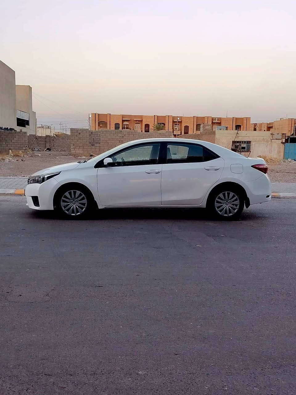 السلام عليكم
كورلا خليجي موديل ٢٠١٤
مكينه ٢٠٠٠ المرغوب بسعر مناسب جدا ٩٣
مكينه وكير وتبريد وتخم تاير وصدر كله شرط 
بيها كم قطعه أبيع حزام رقم وسنويه جديد تحويل مباشر 
العنوان تكريت 
***********

