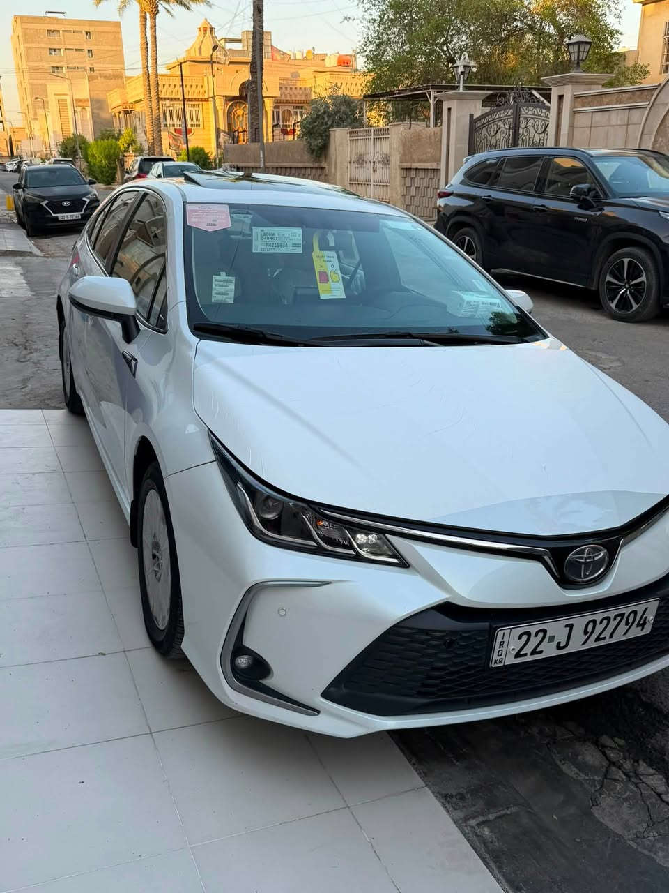 السلام عليكم
كورلا2024 خليجي 
فول مواصفات اعلئ فئة 1/1
زيرو ضمان شركة ساس SAS
رقم اربيل الجديد تحويل او وكالة 
ماشية10 كيلو بحالة الزيرو 
مواصفاتها 
محرك 1.8 
فتحة 
بصمه 
بصمة ابواب استشعار 
حساس امامي خلفي 
بروجكتر 
تحكمات ستيرن جهتين
ويل كب 
كشنات بقلاوه بلادي 
شاشه ديجتال 
كاربلاي
كاميرا 
صندوق بصمه 
تبريد قطعتين 
اشاير بالمري 
مري شفط كهرباء 
ايرباك
نظامين قيادة sport و normal
نظام Eco لتقليل صرف البنزين 
مداخل ABS عدد 4 
وبيها هواي مواصفات بعد
زيرو السيارة 
السعر187
رقمي*********** 
مكاني بغداد زيونة
