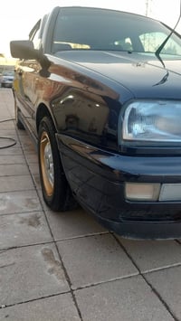 للبيع كولف موديل ٩٤ ...رقم بغداد هزة وسنوية جدد ..جاهزة كير ومحرك وباق...