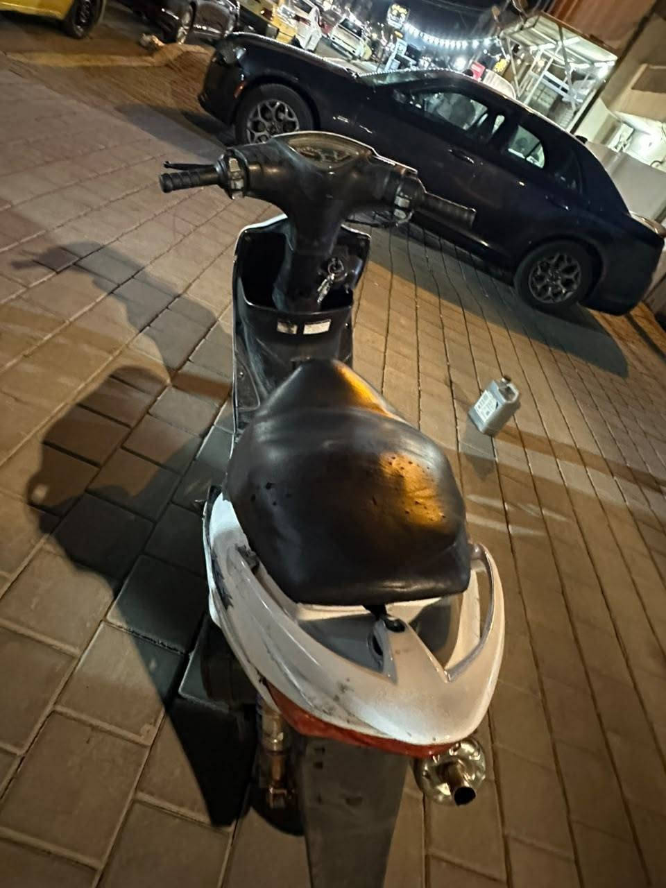 السلام عليكم دراجه ماكس عدله للبيع الدراجه نفس ماموضح بلصوره مكينه بلاديه ممفتوح صالنصه رياضي السعر 500 وبيه مجال العنوان الأمين الثانيه الاتصال للاستفسار ***********
