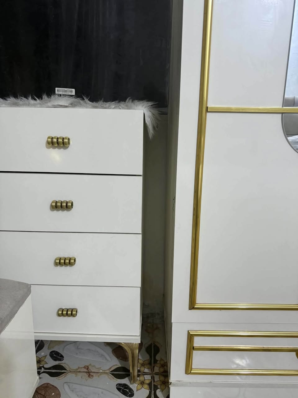 بغداد الشعب • غرفه اخشاب