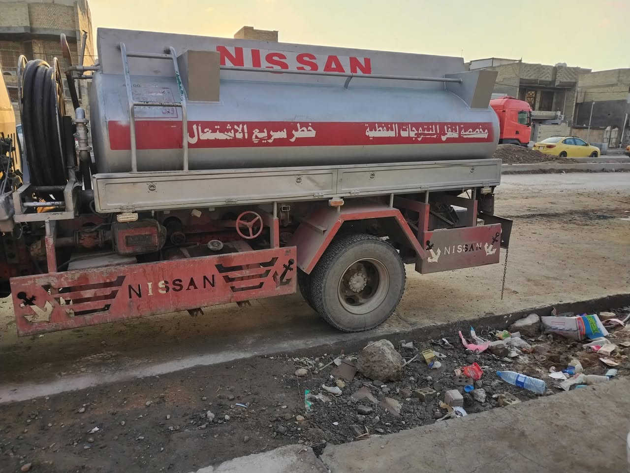 دنكر • نيسان • حمولة ٤٤٠٠