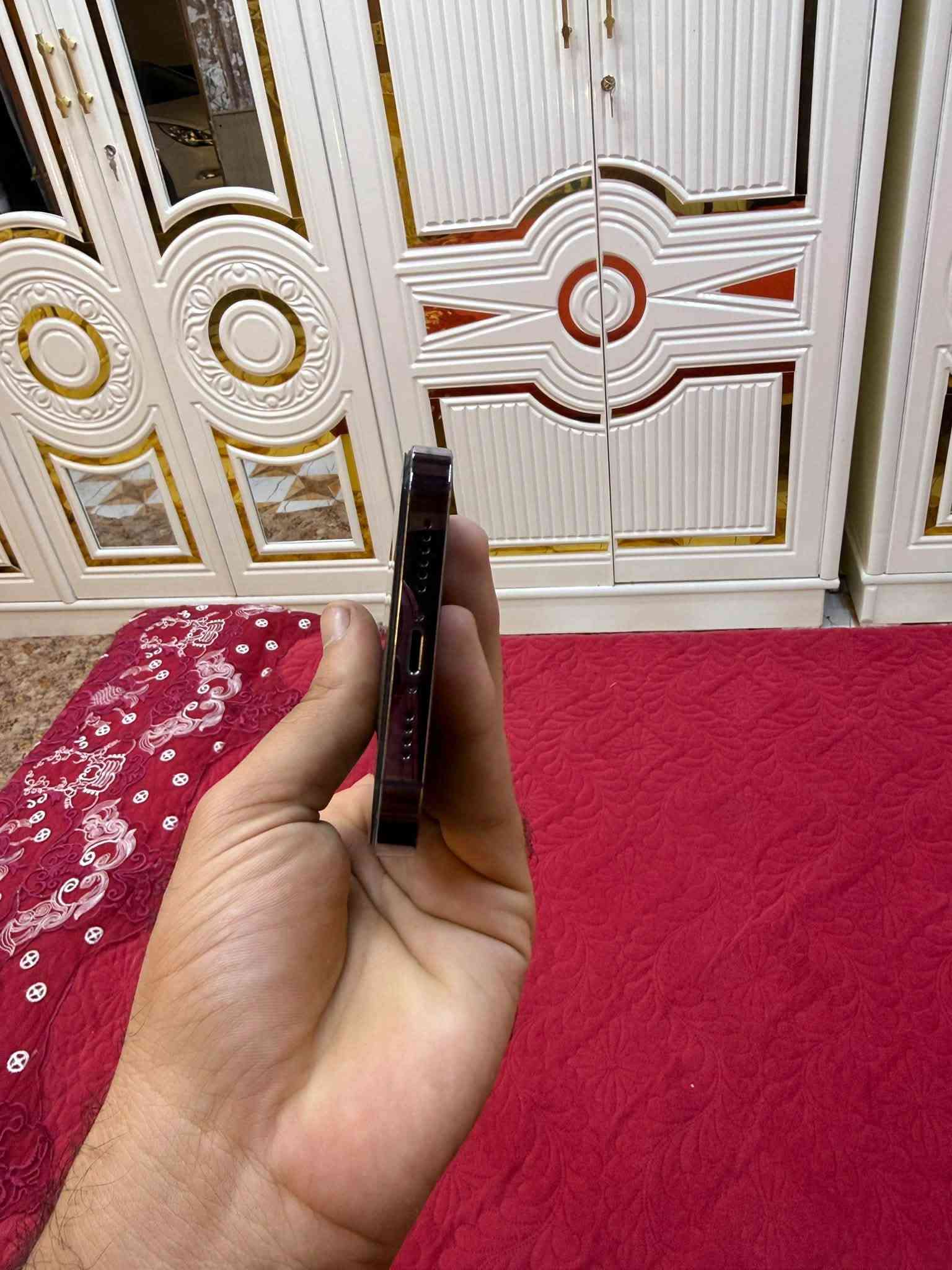 ايفون 14بروماكس 
ذاكره 256
بطاريه ٩٩معلايه
شريحه وحده 
عربي شرق اوسط AAA
نضافه ٩٠
مستبدل شاشه اصليه 
السعر ٦٥٠وبي مجال 
العنوان النجف الكوفه 
للاستفسار ع الرقم 
***********
