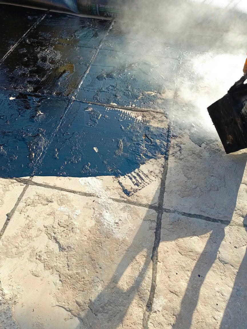 عزل سطح • بزفت وبدون • ضمان