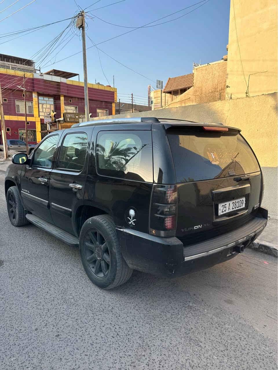 يوكن 2007 دينالي محرك 5.7 

خليجي كفاله من الضربه بيه ٣ قطع صبغ اثر جراد 

السعر ١٤٨ بيه مجال بيع وللمراوس 

تحويل ثاني يوم 

منضومة تبريد جديده دبلات امامي جدد 

بيهه ملاحضات بسيطه 
علماً مكان السياره البصره العباسيه 

للأستفسار ***********⁩ البصرة, العراق
