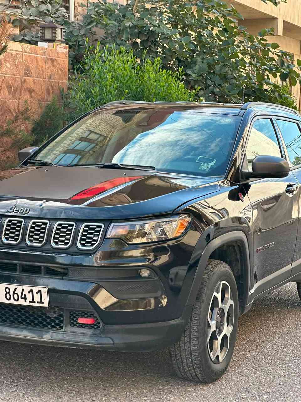 جيب كومباس ترايل هوك ٢٢

المواصفات:

فور ويل 4x4
DriveMode :- (Sport-Snow-Mud-Rock)
بصمه
نقطة عمياء
رادار امامي 
رادار خلفي
بصمة ابواب 
بريك بصمه 
CarPlay
شغال 
شاشة كبير
ستيرن هيتر
ويل كروم
كشنات جلد و كهربائي  
كشنات امامي  هيتر
Auto Start/Stop  
تحكم ستيرن
حساسات خلفي

***********
مكانها كركوك 
رايدها ب 157
