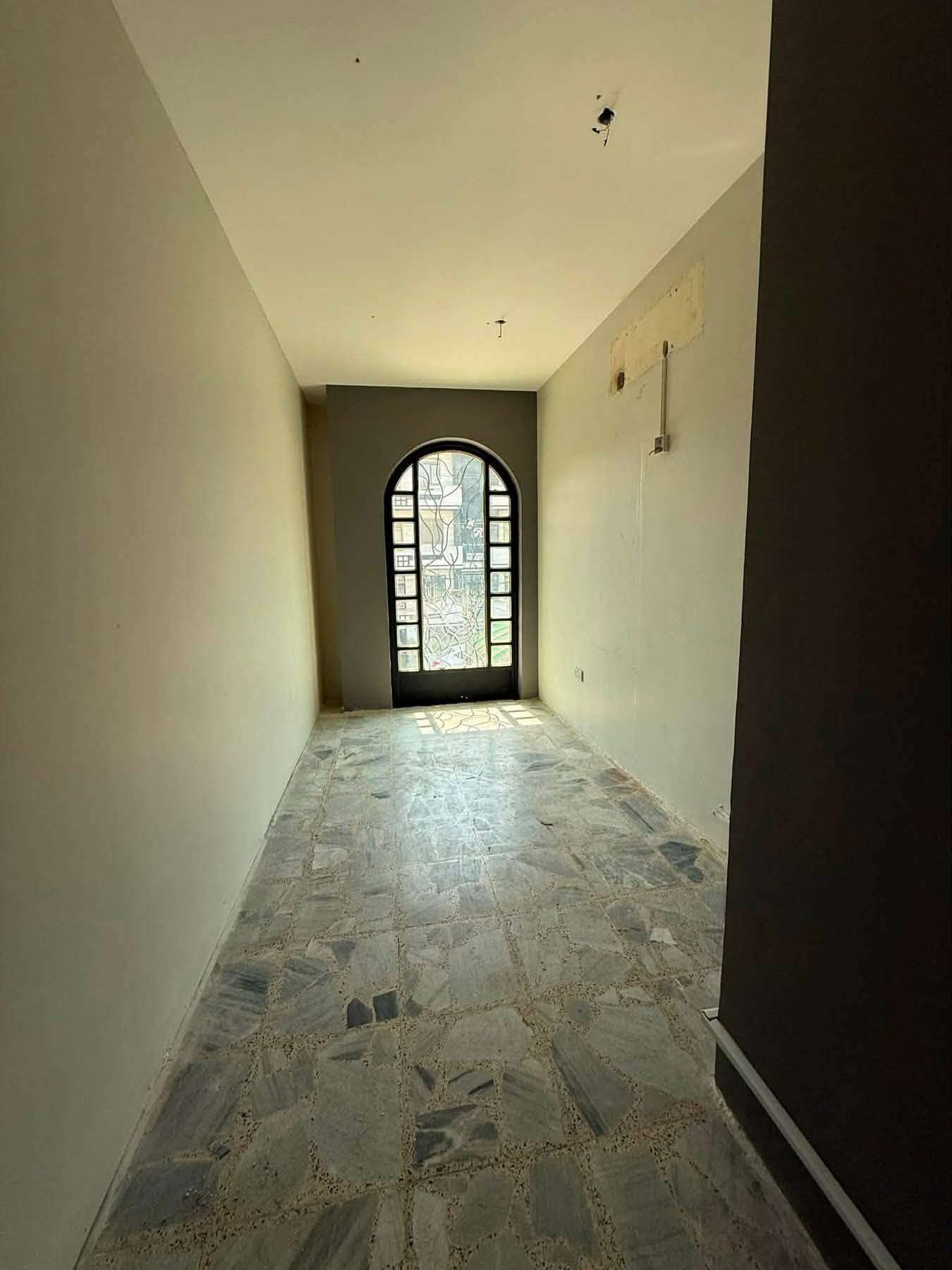 🔱 دار كلاسك في عرصات الهنديه ( تجاري )لـلايـجـار 🔱

عنوان الدار :- 📍عرصات الهنديه جهه السده

♦️ الـمــســاحــه : 150 مــتــر 

✨ للشركات  فقط 

🛑 يـحـتـوي الـدار عـلــى  : 

-  كراج 
- صاله
- غرف النوم عدد 4 و مجموعه صحيات
- مطبخ  
- بـدل الايـجـار  السنوي مناسب ✔️

*********** مهندس اسامة
