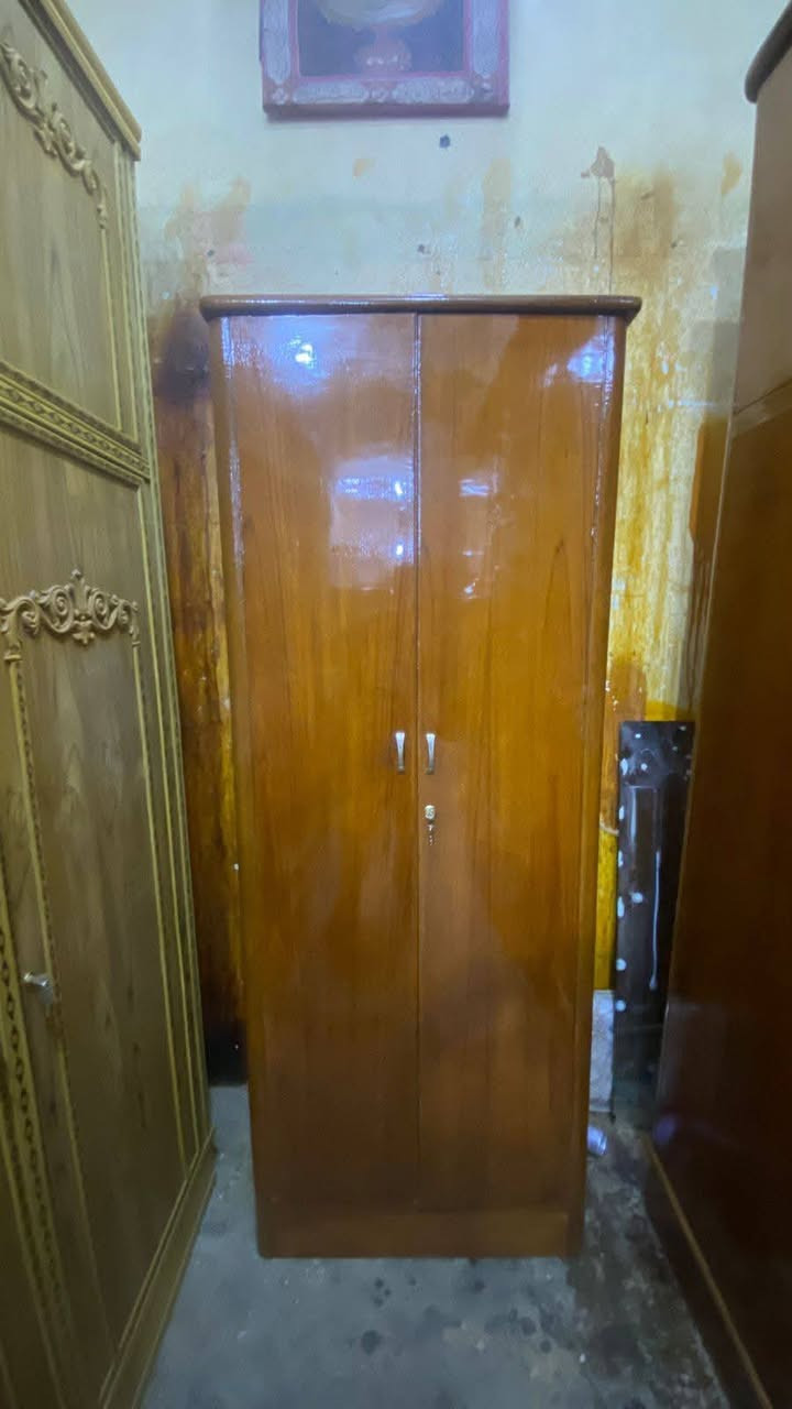 غرفه 6 باب ملحق صاج داخل وخارج ضهر جرجوبه شغل درجه اولى مستعمل موديل دنك جاوي مستعمل نظيف بغداد الأمين الثانية ***********
