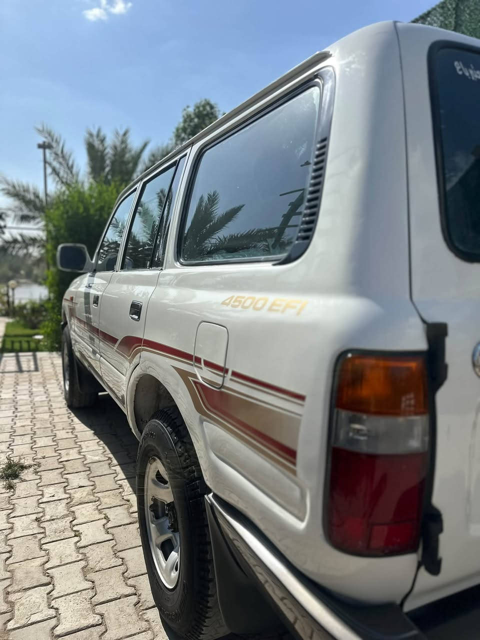 سلام عليكم ليلى علوي 1994رقم كربله انكليزي بسمي اربع ارقام شبه مميز
تخم تاير جديد

 باتري جديد

مكينه كير كابريتر جدد

 منضومه تبريد جديده

مراوح كهرباء مسويه 

دوشمه الداخل ارضيه وكشنات جدد حته الستيرن مغلف 

السياره بدون ضربه قويه ولا كلبه ولا تجيه مصبوغه 

دبل تانكي شغال فور ويل شغال 

الصدر بي شويه ملاحضات بسيطه✋🏻+ عندي طكه صارت بل تحريكه كالولي صلايب كاردن 

 كهربائيات كله شغاله

عنبار ابريك وعنبار اكلج فوك وجوه جدد

دسكات وبنزات خلفي امامي جدد

السياره فوول عادي (سلك)

بردات تفصال مسويلهه

وهاي السياره كدامكم 

عنوان بغداد الشعب 

وذا اكو مراوس بشي احدث ونتراهم ع فرق ماكو مشكله 
***********
اتصال واتساب
