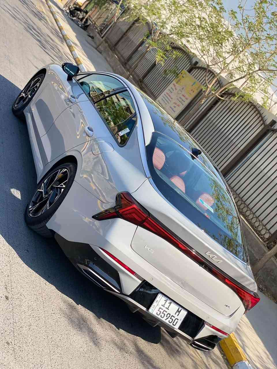 🚘🔥 كيا كي 5 2025 GT LINE | فول مواصفات
لون سمنتي  | داخل أحمر جلد ❤️

✅ حساسات أمامية وخلفية
✅ رادار أمامي وخلفي
✅ ليزر للعدسات + LED
✅ تدفئة ستيرن
✅ هاند بريك كهربائي
✅ مقاعد تدفئة
✅ كرسي كهربائي
✅ تشغيل عن بُعد
✅ وضعيات قيادة
✅ قير 8 نمر
✅ محرك 2500/طبيعي
✅ ماشية 20الف 

🛠️ حادثة فقط بنيد و قبق جنطه وجاملغ خلفي بدون دواخل

       سعر مناسب للاستفسار خاص

📍 عنوان السيارة بغداد الحرية /رقم بغداد — تحويل ثاني يوم

📞 للاستفسار: [***********]
💥 سونار موجود
