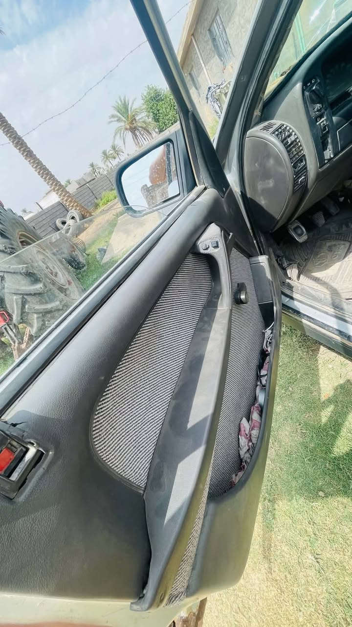 أوبل أوميغا • موديل ٨٩ • رقم انبار