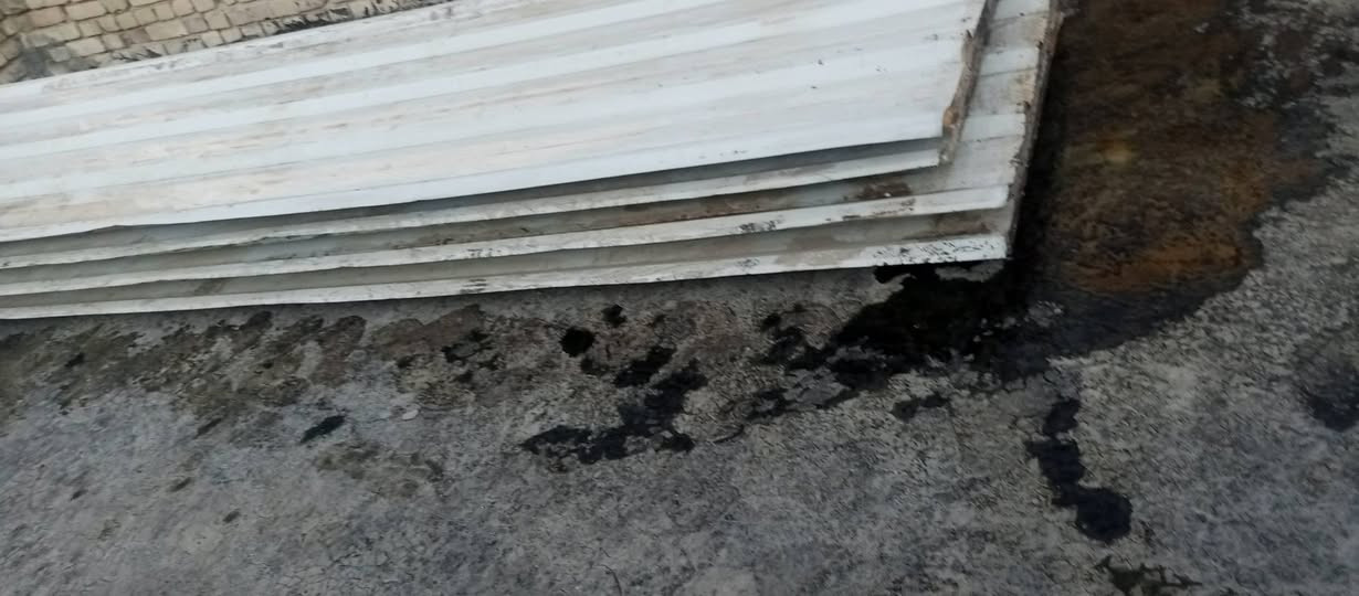 سلام عليكم سندويج  العدد 4 وحدات وطول 4 يعني 16 متر المتر على 11 الف نظيف ما مثقوب للتصال ***********
***********
