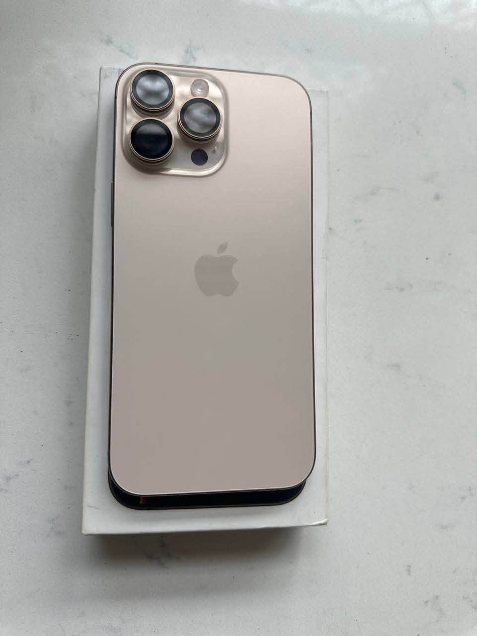 إعلان جهاز: iPhone 16 Pro Max 📱
الذاكرة: 256 جيجابايت
 صحة البطارية: 95%
 النسخة: الشرق الأوسط (سيريال أصلي ومضمون)
 نوع الخط: شريحة واحدة (Single SIM)
 الملحقات: الكارتون والكيبل الأصلي كاملة
✨ ملاحظة الحالة: الجهاز نظيف جداً وخالي تماماً من أي خدوش أو شخوط (أخو الجديد).
📍 مكان الجهاز: كربلاء
🔍 ملاحظة الفحص: الفحص بالمكان والأسلوب الذي يعجبك لضمان راحتك التامة.
💰 السعر: 1,400,000 (مليون وربعمائة) قفل نهائي.
📞 للإتصال أو الاستفسار: ***********
