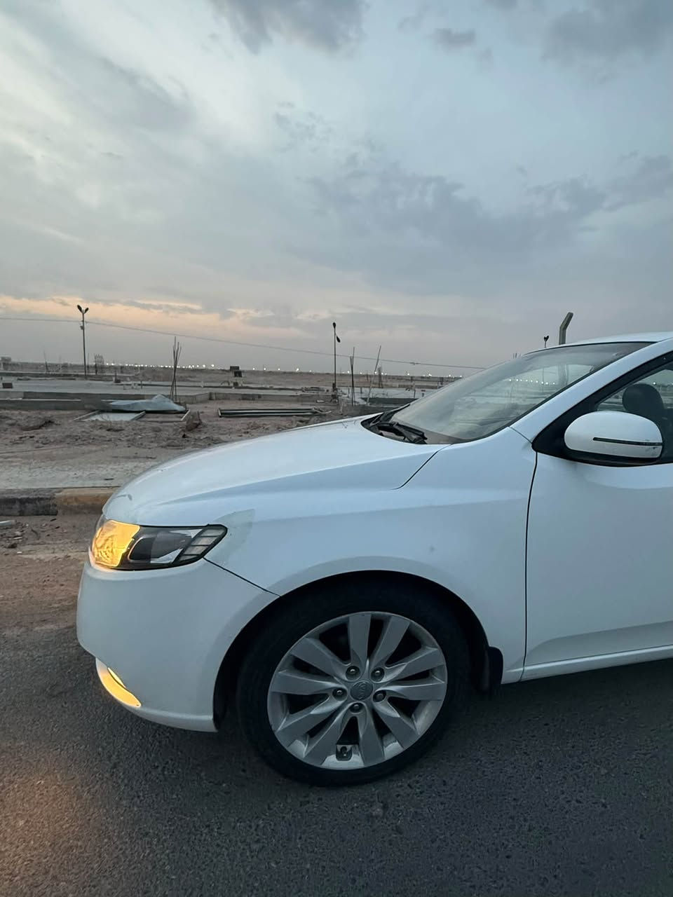 سيراتو ٢٠١٣ • ١٦٠٠ اوتوماتيك • مشيه ٢٣٥ الف
