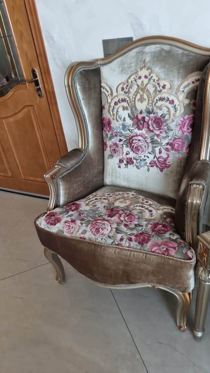 سلام عليكم غراض بيت كامل للبيع اريد اسافر الغراض جديده جديده كلش مكاني كاضميه رقمي *********** واتساب كلمن وسعره
