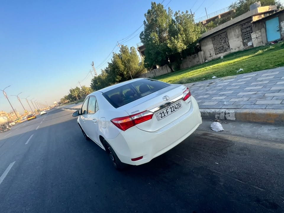 كورلا خليجي موديل 2016 مكينة 1600 
بيه طخات بالجاملغات ومعمرات 
ابيعلك قطعتين صبغ السعر 127 وبيها مجال تحويل ثاني يوم 
***********
