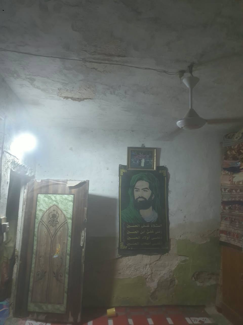 180 م.    الواجهه 12:30 والنزال 15
الجهل يمنى قرب السايدين الجدد بين ابو طالب وحي الرحمه 

السعر مناسب جدا 48 مع المجال 

ابيع عرصه فقط 

‏‪***********‬‏

‏‪***********‬‏
