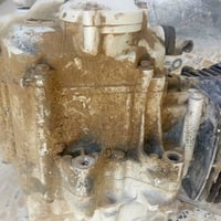محرك • كوم حديد