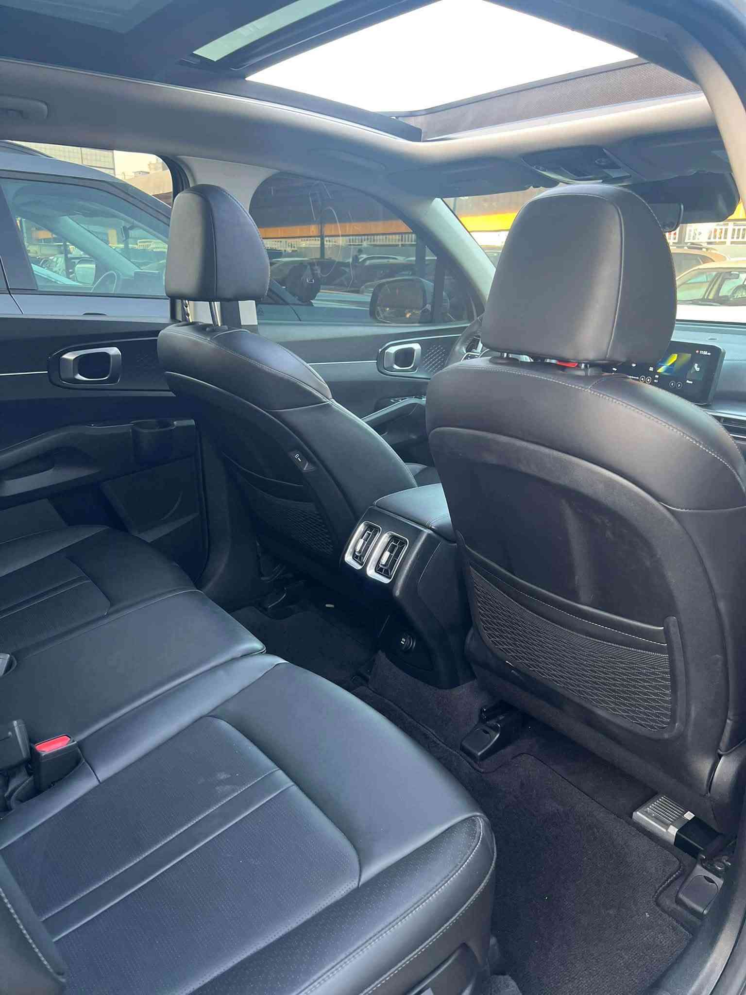 KIA SORENTO S 2025🔥
🔥🔥سعر٢٤٥ ورقه $$

وارد أمریکي

ماشي ٨ الف مايل

فول مواصفات

محرك ٢٥٠٠  ٤ سيلندر 

٧ سبعة راكب

بدون رقم بشرط الترقيم شمالية

✅ضرر سيارة شوي بوند صبوخ بدون دواخل

إرباك تاگ و رجع بلادي

لايتات راديتر كلش بلادي

✅رقم شاصي 5XYRL4JC6SG332004

مكان سيارة سليماني

***********📱📱📱
