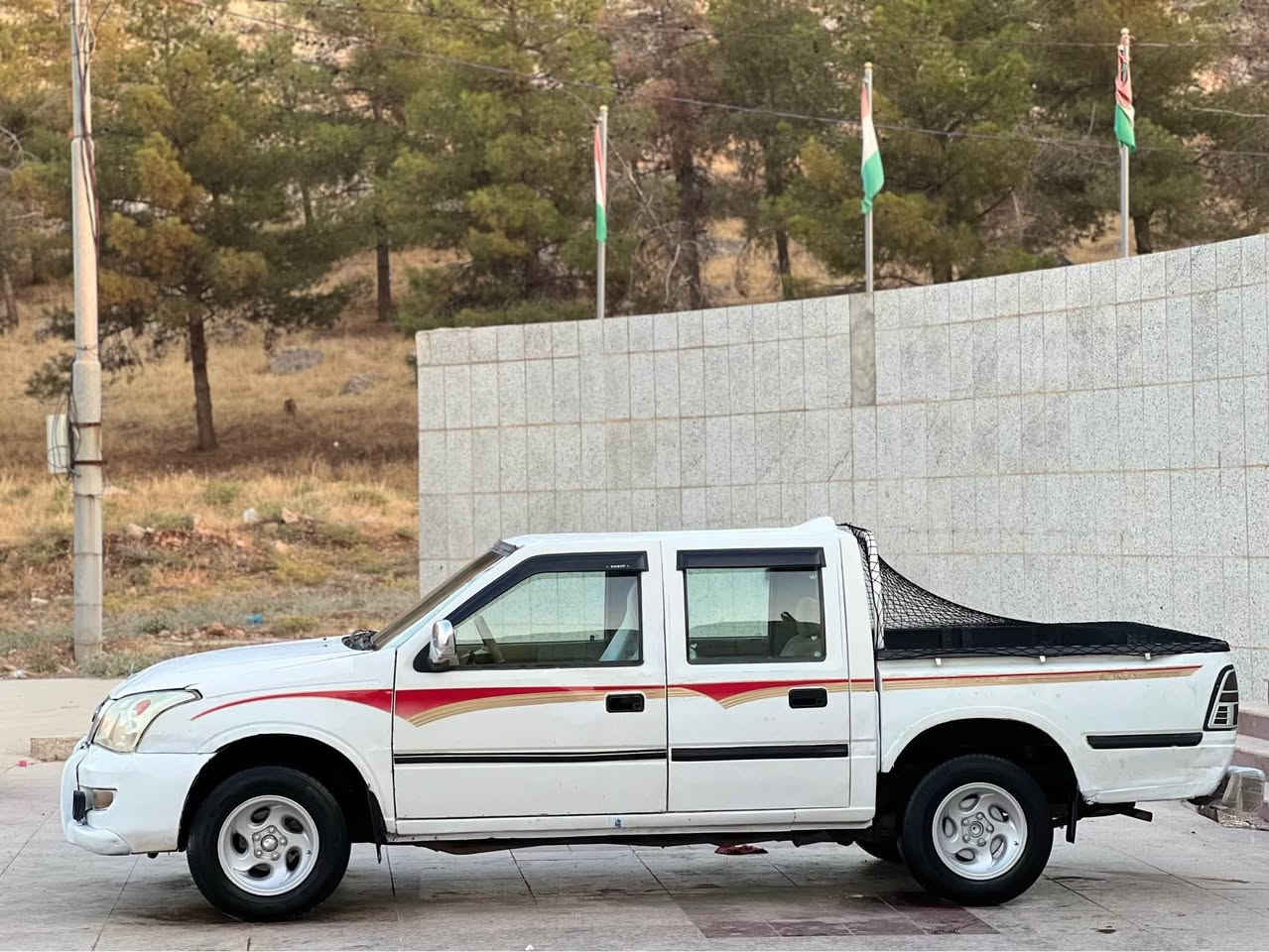بەناوی خوای گەورە و میهرەبان 

سحر بەلاش بەلاش بەلاش 🔥🔥🔥
٣٣ گەڵا قفڵ. ١ گەڵا غرامەی لەسەرە فەوری دەگڕێتەوە واتا 
٣٢$ گەڵا قفڵ قفڵ 

خوار هەموو بازاڕ    تەبرید لەسەر سویچ ❄️❄️❄️❄️

گۆنا ٢٠٠٧ ڕەقەم هەولێر  تەحویل غرامە بەناوکردن بەشەرت 📦📦
 بێ دەحم بێ لێدراو هەتا بڵێی توند و تۆڵە 

گێڕ مەکینە ئەکسل تەقە و ڕەقە کارەبای مووس براوە بەشەرت 
٤ جام کارەبا 
غازی تەبریدی تازە ❄️
کابرێتەی بیلادی 
٤ تایەی جەبەلی لۆک 
ویلی سپۆڕت 
شانسی و سەقف و شانی بەشەرت 
کامل گێچەکانی ئیش دەکا وەک بیلادی 
تەنجیل بلوتوز 

لێخوڕینی هەتا بڵێی خۆشە لە گێڕی ٥ دەست لە سوکان بەردە 
بۆیاخی زۆر کەم هەیە 

کامل کامل مەسرەف کراوە زۆر توند و تۆڵ و مەزبووتە 

لەخزمەتان دام شوێنم ڕانیەیە قفڵ وقفڵی ٣٢$ گەڵایە 

بۆ مەحامەلە تەلەفون مەکە 

ژمارە موبایل *********** رانية, السليمانية
