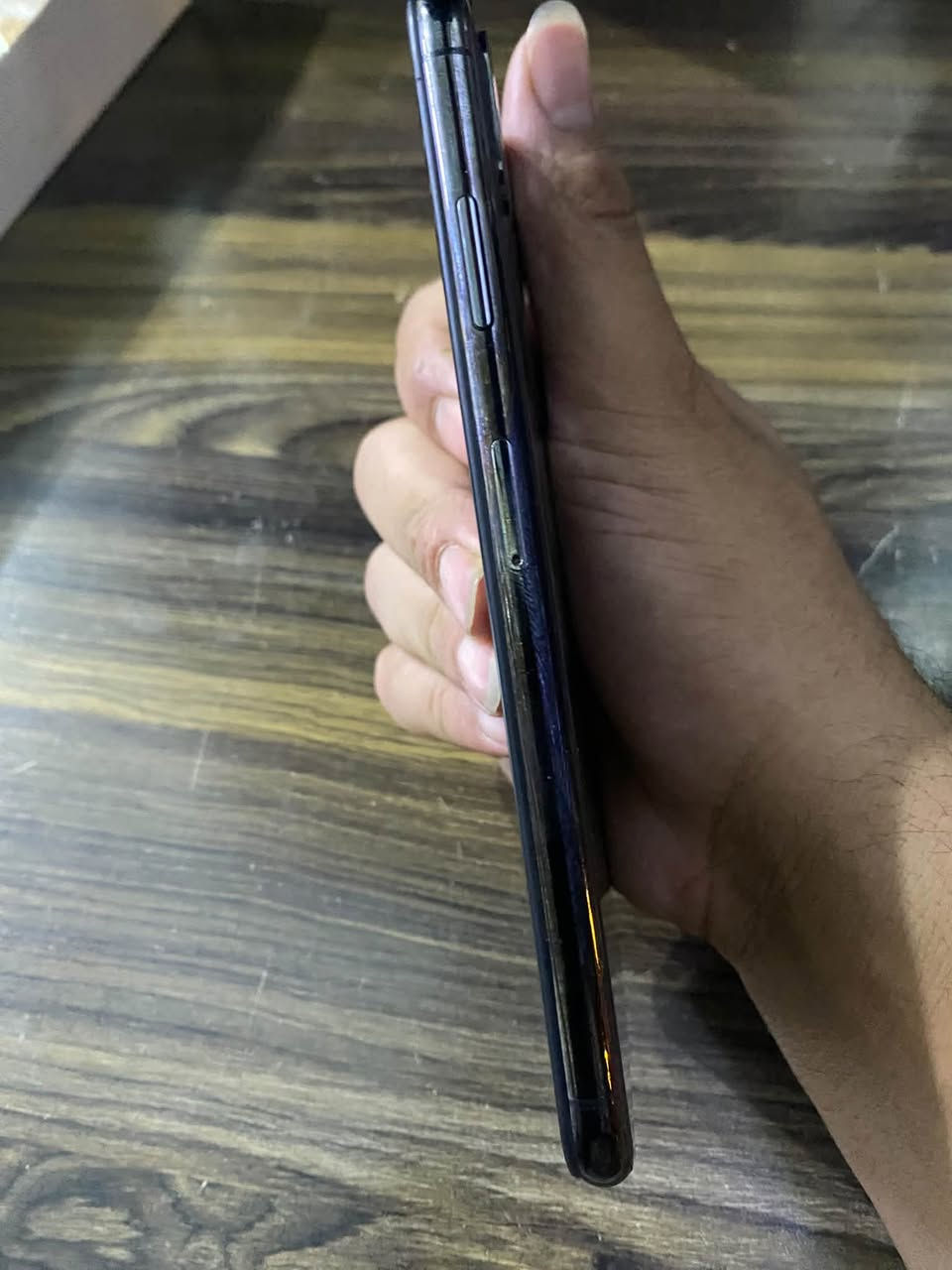 ايفون اكس ماكس للبيع 
ذاكره256
بطاريه 100 مبدله 
شاشه اصليه بس دا تخربط بلمس 
السعر 100
مستعجل ع بيعته كلش
مكان المشروع المسيب

***********
مكلف بلنشر
