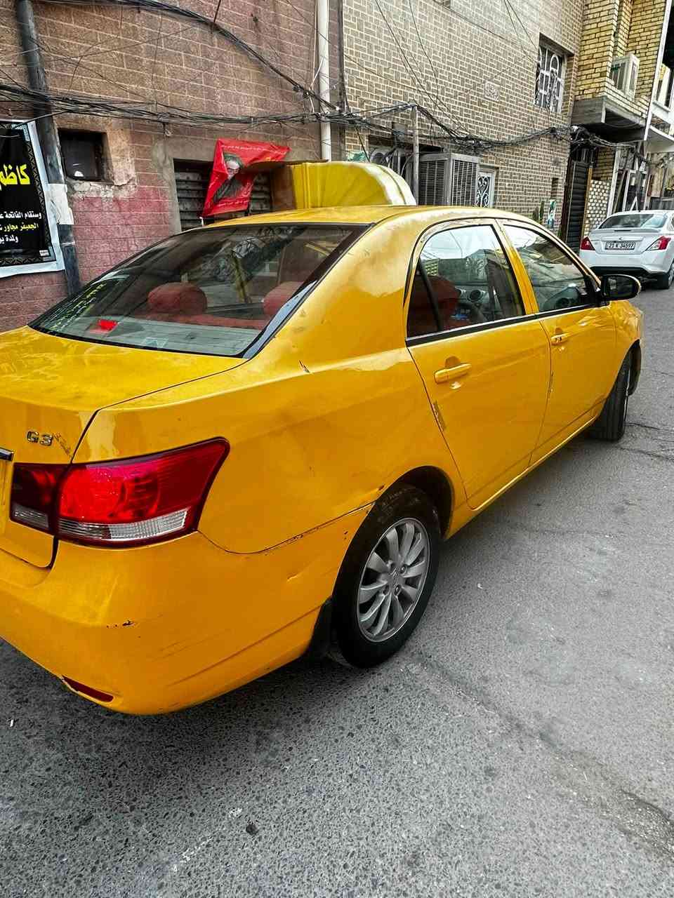 2013 BYD  G3   محرك هوندا
كير ومحرك  ومنضومة تبريد  ثلج وتخم تايرات كلهن جدد 
السياره بدون اي صبغ  جاهزه كلشي متحتاج ب اسمي  رقم انكليزي جديد عنواني بغداد السعر 45 ورقه ***********
