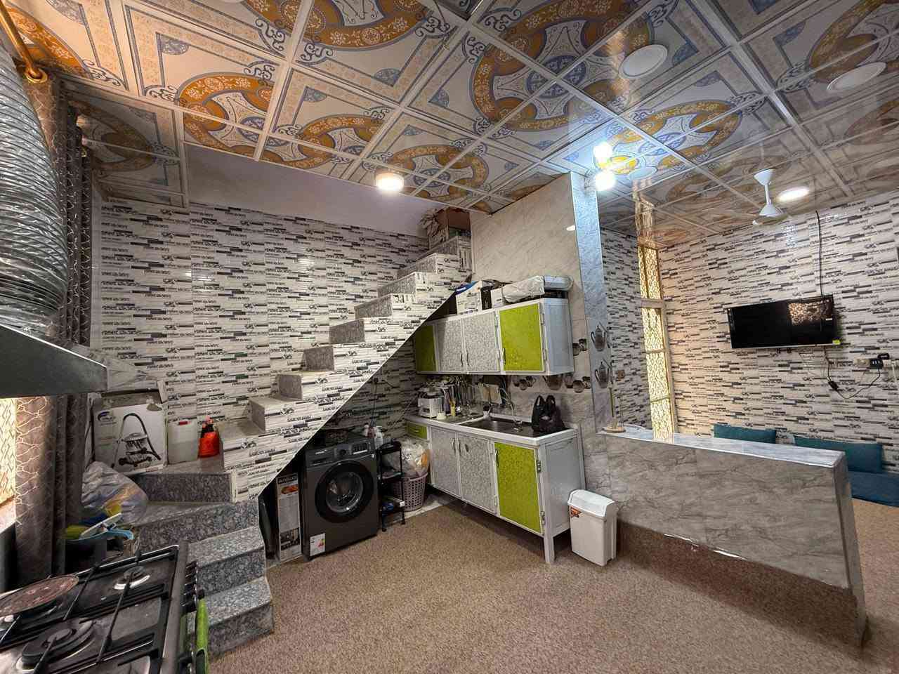 🏠 بيت 50 متر للبيع
بلخط الاول 

📄 الطابو:  طابو زراعي سند 25  +إقرار محكمه
مشمول بلتطويب مرقم من البلدية ✨  

🌏مقابل قرية الغدير عمود 270
كافة الخدمات متوفرة +  شوارع تبليط 
🏗️ البناء: درجة أولى
🔹 صب كونكريت
🔹 طابوق جمهوري
🔹 أرضيات بورسلين
🔹 جدران سيراميك
📌 يحتوي على:

* غرفة
* صالة
* مطبخ
* صحيات

السعر // 23 وبيه مجال 

📞 للاستفسار
اكثر أتصال ***********  وتساب. ***********
