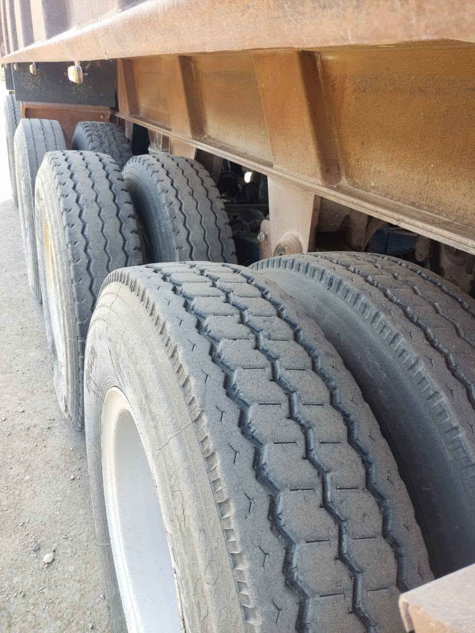 مقطورة • موديل ٢٥ • نضيفة