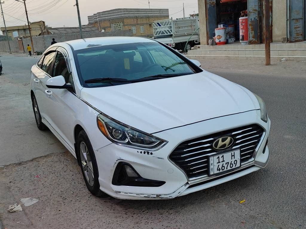 سوناتا 2019 امريكي السعر 107 حادثهه جاملق خلفي بدون دواخل حوض تكم سليم 
***********. رقم بغداد حره بأسمي تحويل ثاني يوم سنويا جديده تبريد ثلج شرط  حداده نضيفه ترايك لربيل تخم تاير جديد مكينه وگير كفاله ((((بيهه تبديل قبق الجاملق الخلفي وبيهه رشات صبق قليل اثر التكشير ))))) البصرة, العراق
