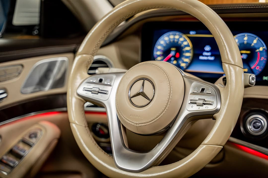 عربي / كوردى

Mercedes-Benz
موديل: S450 AMG
سنة الصنع: 2018
المسافة المقطوعة: 140,000 كم
السعر: 51,000$

Mercedes-Benz
مۆدێل: S450 AMG
مۆدێلی ساڵ: 2018
ماوەی ڕۆیشتن: 140,000 کیلۆمەتر
نرخ: 51,000$ 🔥🚘

#gt_cars_duhok
