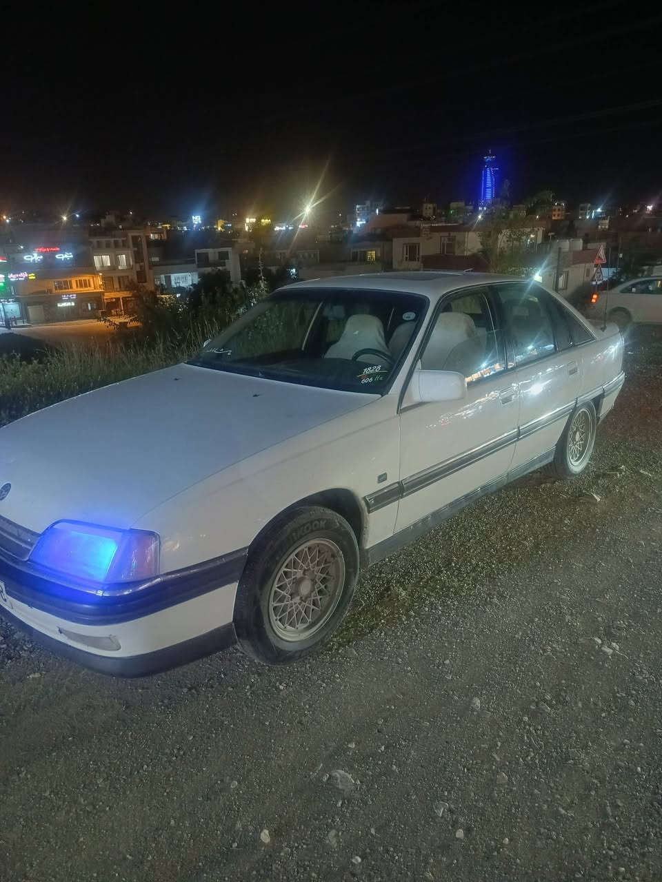 سلام عليكم اوبل 93 محرك 20 كير اوتماتيك بلاديه لا خويس ولا تصليح 
رقم اربيل انكليزي 
تبريد عوزه كنبريسر 
سعر 40
مكان سياره الانبار رمادي 
***********
