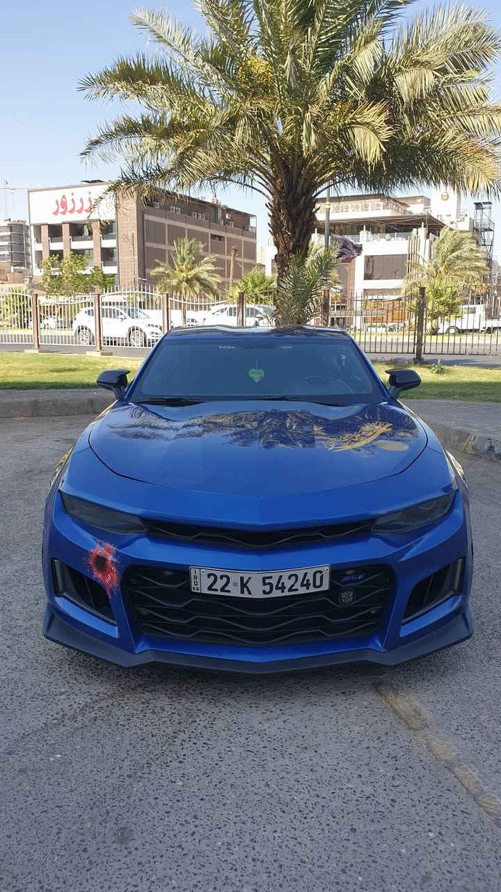 السلام عليكم اخوتي الطيبين 🙏
كمارو موديل ١٨ رقم اربيل الجديد 

حادث امريكا بس بنيد مصلح نفسه وبارد بالعراق بالجاملغ الخلفي وعندي صور قبل التصليح . 
السياره 
كير ومكينه وكهربائيات وتبريد كله بشرط الفحص.
الادامة كامله:
* بلكات اصليه جديدة وتنظيف غرفة احتراق ونوزلات .
*ولف حماوة جديد امريكي وماء زيتي وبرمجة مراوح.
* دهن كير وفلتر وتورباين مبدلات كله اصلي وبشرط .
* بطارية ودسكات مبدلات .
*صبغ ويلات أسود حراري  .
* عدسات وبلوجكترات وعين الشيطان(الايت نهار).
* اشاره الدعاميات ٤ ليزري ابيض .
* كماليات : جنح خلفي العريض سكوب مثلث و كفر مراية ودوس جانبيه وقبق بانزين ستدات طلقه .
* الكزوز مفرغ يم علي الوادي و بيه ريمونت بوابه تسد وتفتح الصوت ، وحجر البيئة موجودات ٤ قطع . 

* بك لايت بالصندوق اسود مبدله .
مكان السيارة كربلاء حي رمضان
السعر(١٣٠)وبيه مجال للشراي 
رقم الهاتف ***********

@إشارة
