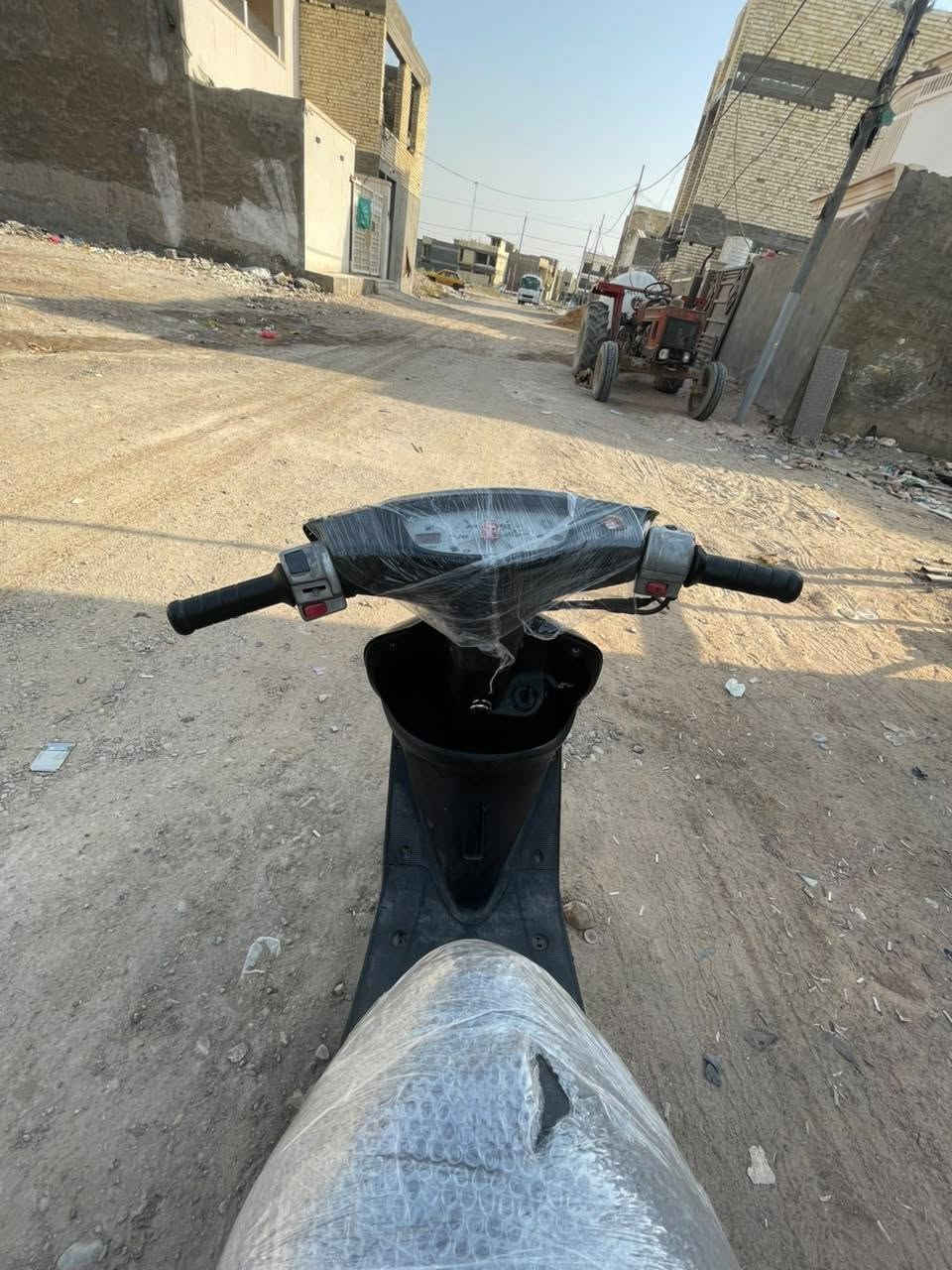 سلام عليكم دراجة عصفورية للبيع الدراجة نظيفة شغلة هندر واحد بس يرادلهة كعكة مال صالنصة لئن صوتهة عالي كهربائيات كاملة ما عدة سلف بريكات شغالة وكابريتر جديد تايرات جدد السعر 250 وبيهة مجال العنوان بغداد تقاتع درويش حي تراث الرقم *********** غير متواجد عل فيس
