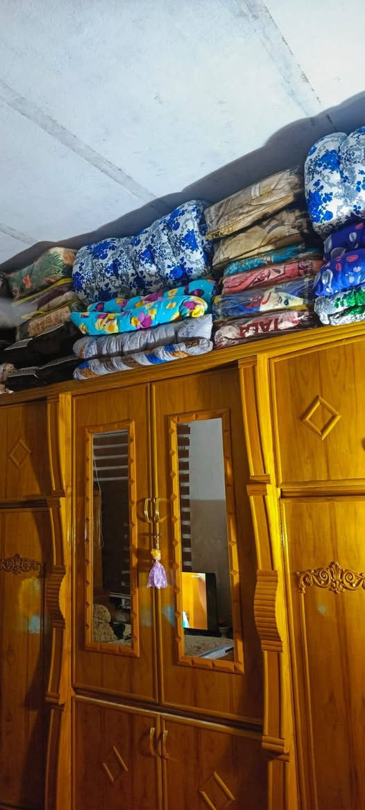 سلام عليكم لبيع غرفة شرط اخت جديدة صارنة شهر من مشتريها شراي ينتصل ويدلل ‏‪***********‬‏
