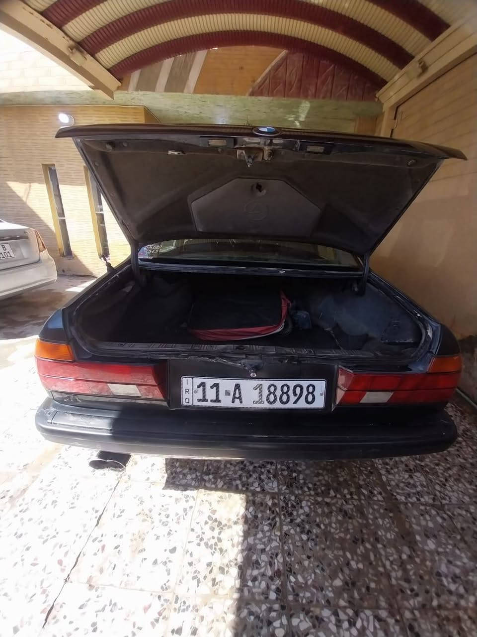 1990-735
كير 
مكينه 
حداديه 
تبريد 
تخم تاير 
سلايت 
داخل جلد 
سلايت 
منضومه زنون
كشنات كهرباء 4جامات كهرباء 
سنويه لل2030 
رقم بغداد وبسمي مصفره غرامات 
مكان حله نيل 
***********
37وبيه مجال قليل حط جيه او مراوس بتكسي ويطي فرق
