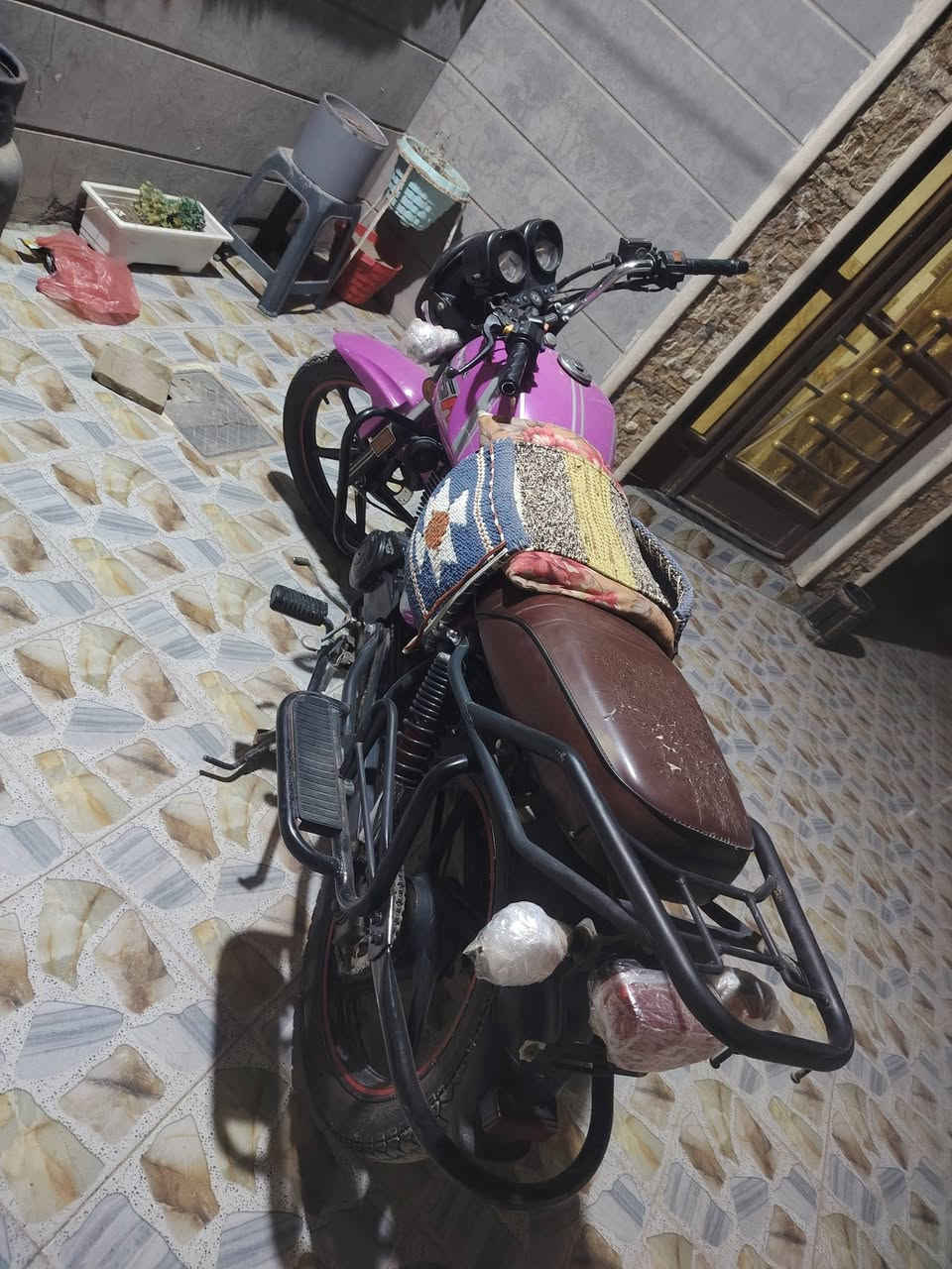 لبيع ديون نفخ مديل 23اوراق سكنر الدرجه كامله كل نقص مابيه كهربايت كله شغله مكاني حله حي المهندسين سعر 1200وبيه مجال شي قليل***********
