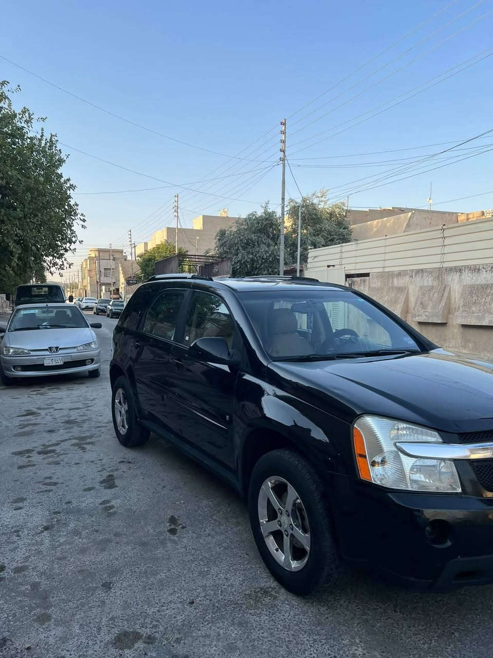 السلام عليكم  شوفرليت اكينوس فول مواصفات تحكمات جهتين مثبت سرعه تحديد مسار نضام ترحيب سياره وضع شركه جديده بدون ضرر
مكينه 3400 المرغوب مكينه وكير شركه حيل نضاف 
طخم امامي وخلفي كلو جديد طخم تايرات جديد ويل كروم الاصلي جديد تبريد منضومه كلها جديده شرط ثلج ❄❄ 
تدفىه نار 🔥 منضومه زينون اصلي عالي وناصي زينون 
كهرباىيات السياره كلها شغاله وع وضع الشركه 
كشنات جلد غرفتها جديده وضع شركه شاشه وسستم سماعات وكامره خلفيه درجه اولى 
رقم نينوى انكليزي هزه وسنويه كلو جديد لل 2031
شرط الوكاله والتحويل من الشرعي 
السياره ترهم نقد وترهم قسط مقدمه 50 اقل شي بلشهر 3ورقات 
للستفسار الاتصال ع الأرقام / ***********
*********** مكاني موصل حي البكر
