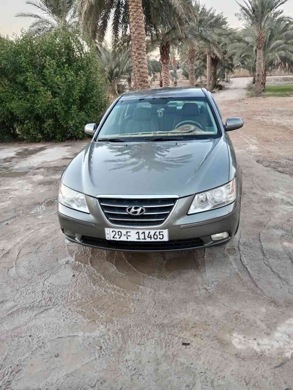 السلام عليكم  للبيع سوناتا امريكي مقدس موديل 2009 كفاله من كلشي ماعد اشخوط بسيطه بأسمي. العنوان الديوانية  ***********  ***********
